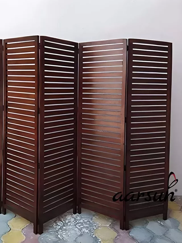 Wooden 5 Panel Room Partition