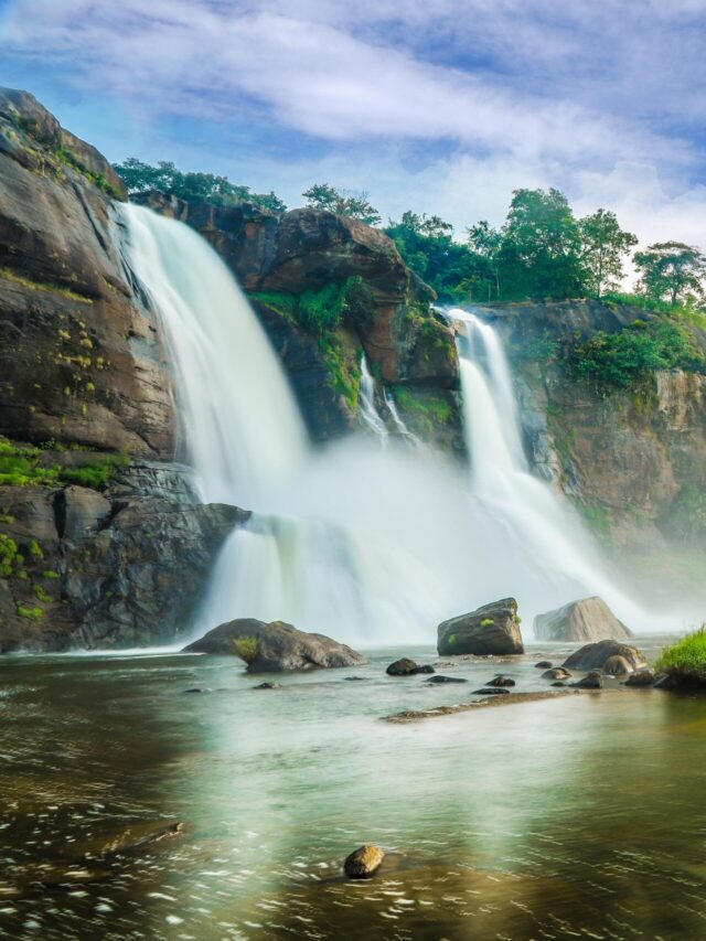 190410094953-india-waterfalls-athirappalli-waterfalls